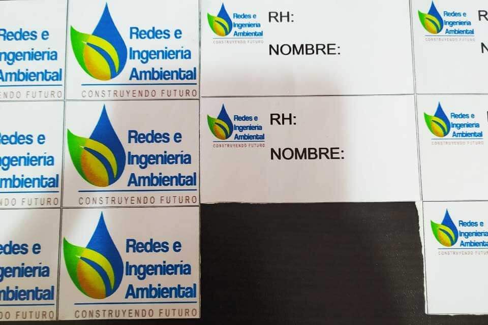 Avisos de acero inoxidable